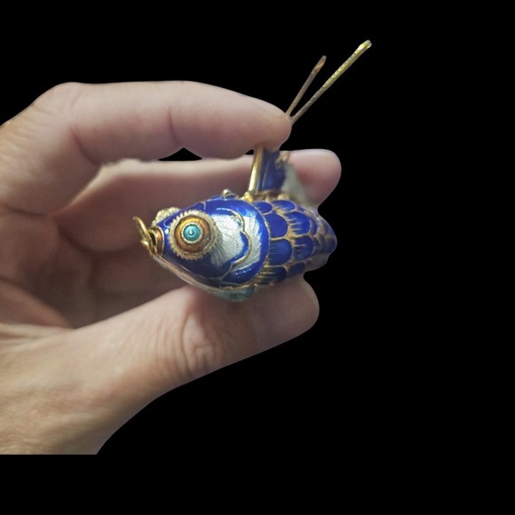 Blue Gold Cloisonne Ornament Figurine 4.5 Inch Beta Fish Design Movement - Picture 6 of 6